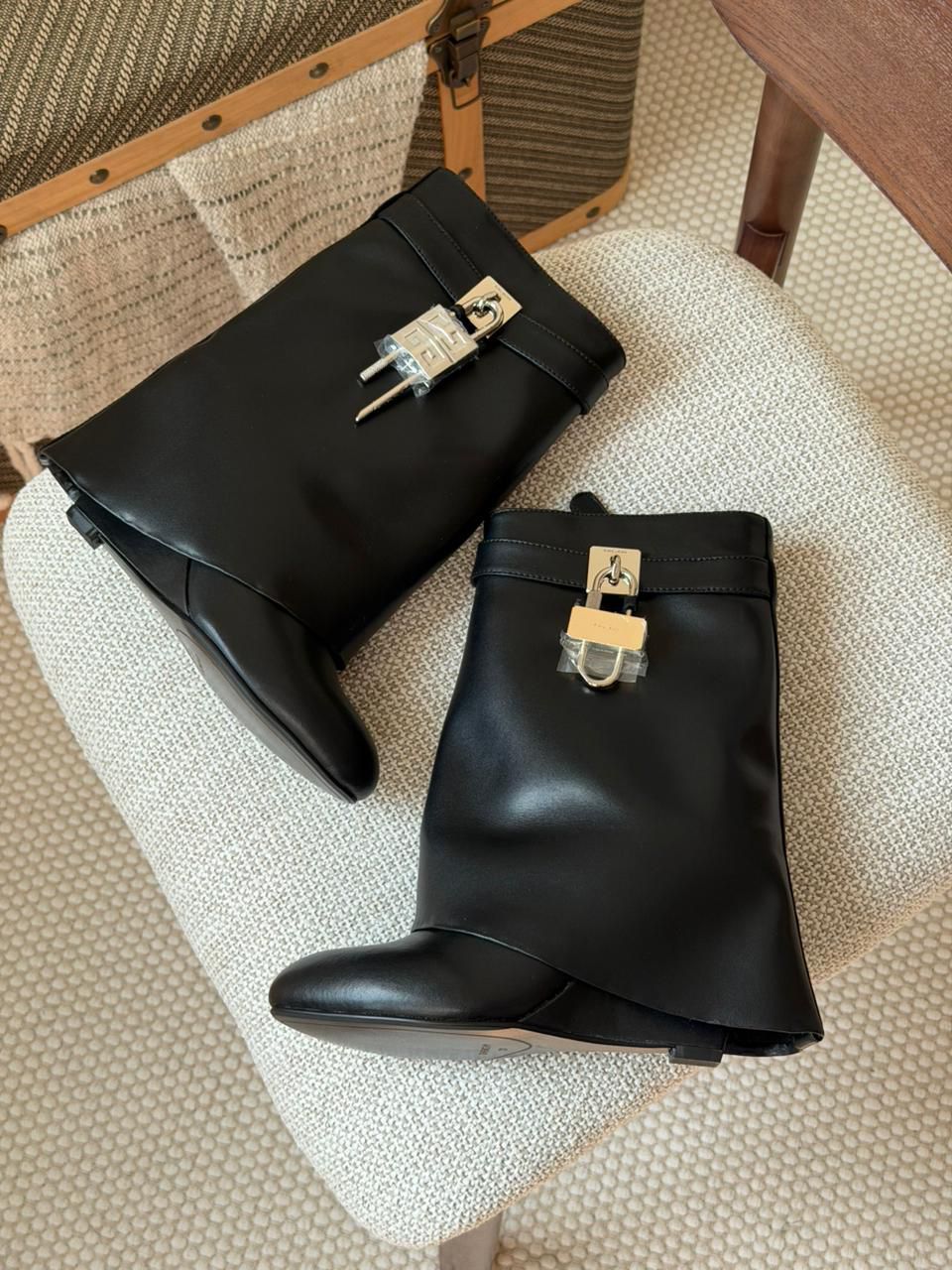 Givenchy Shark Lock Black, Givenchy Shark Lock Leather Boots, Givenchy Shark Lock Women, Givenchy Shark Boots Black, Givenchy Lock Boots